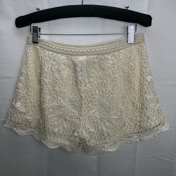 Mossimo Supply Co. Short Size M - Picture 5 of 12